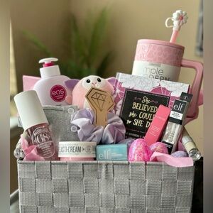 Personal shopper for the holidays! Don’t feel like shopping or can’t? I’m here!